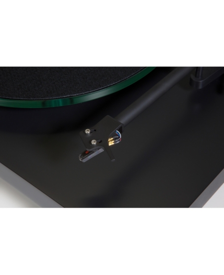 NAD C 558 Turntable