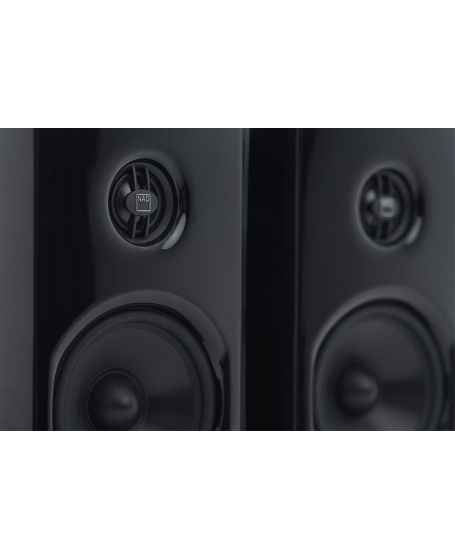 NAD D8020 Bookshelf Speakers (DU)