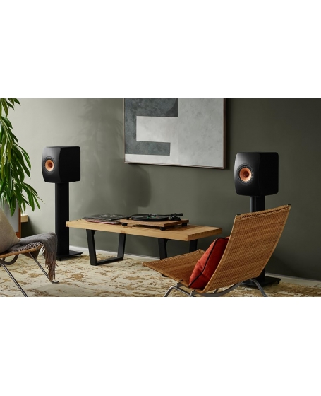 KEF S2 Speaker Stand For LS50 Meta and the LS50 Wireless II (PL)