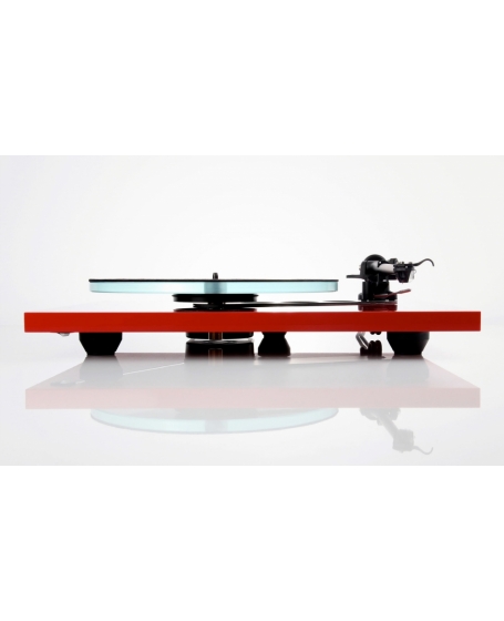 Rega Planar 3 Turntable with ND3 Cartridge Made In England