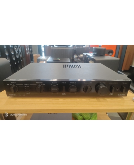 Audiolab 8000A Integrated Amplifier (PL)