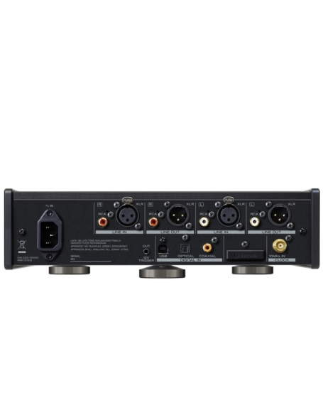 TEAC UD-507 USB DAC / Preamplifier / Headphone Amplifier